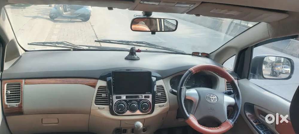 Toyota Innova 2014 Diesel 7 Str