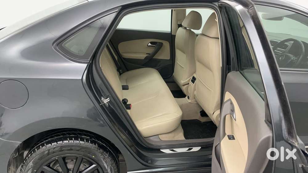 Volkswagen Vento Petrol Highline At, 2022, Petrol