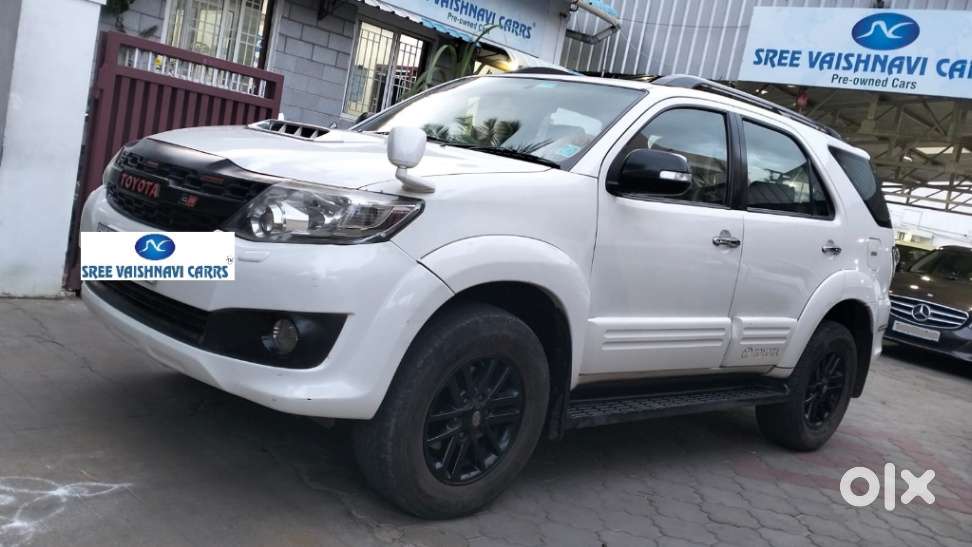 Toyota Fortuner 3.0 4x4 Manual, 2013, Diesel