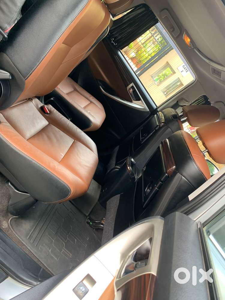 Toyota Innova Crysta 2.8 Zx At, 2017, Diesel