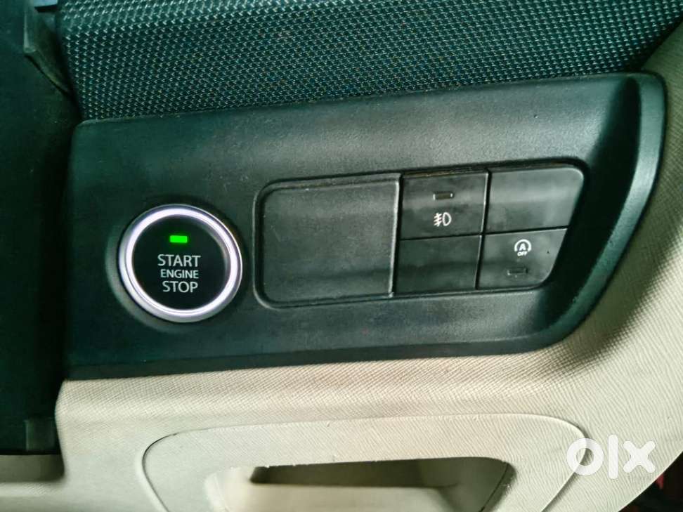 Tata Altroz Xz, 2022, Petrol