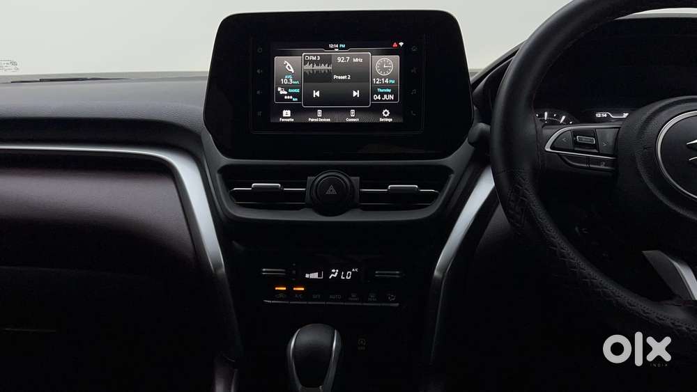 Maruti Suzuki Grand Vitara 1.5 Delta Smart Hybrid At, 2023, Petrol