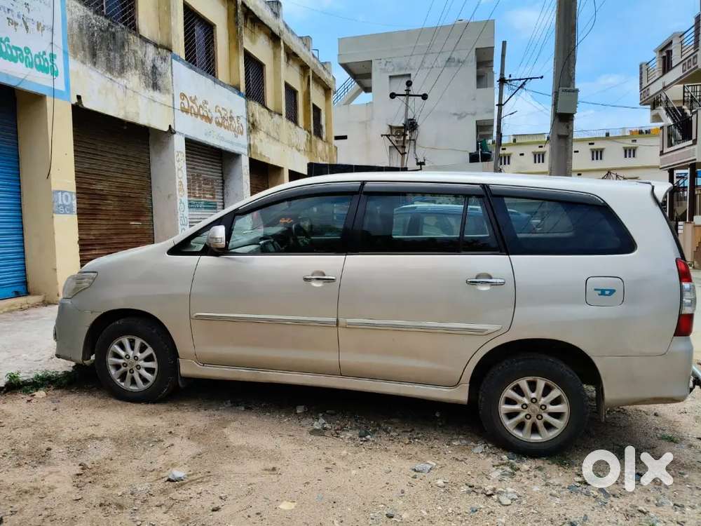 Toyota Innova Diesel 2013