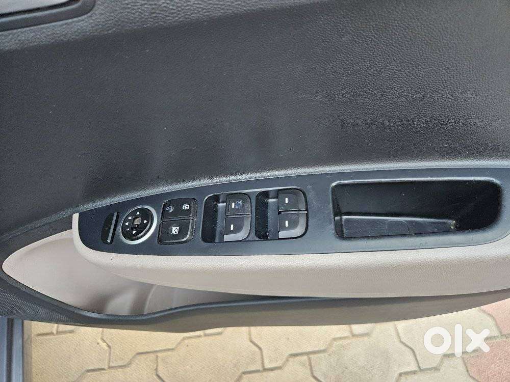Hyundai Grand I10 Sportz Celebration Edition, 2016, Petrol