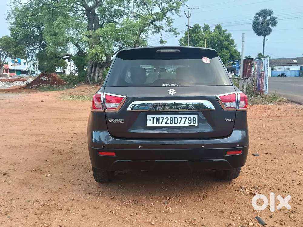 Maruti Suzuki Brezza 2016 Diesel 93000 Km Driven Insurance Live
