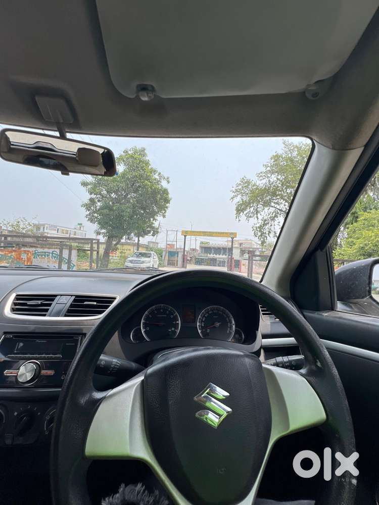 Maruti Suzuki Swift Vxi With Abs, 2013, Petrol
