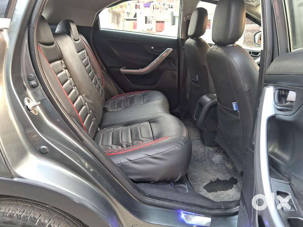 Tata Nexon 1.2 Revotron Xm (s), 2023, Petrol