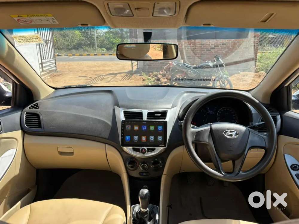 Verna 2017 Modal Fist Owner Showroom Condition 1l D.p.