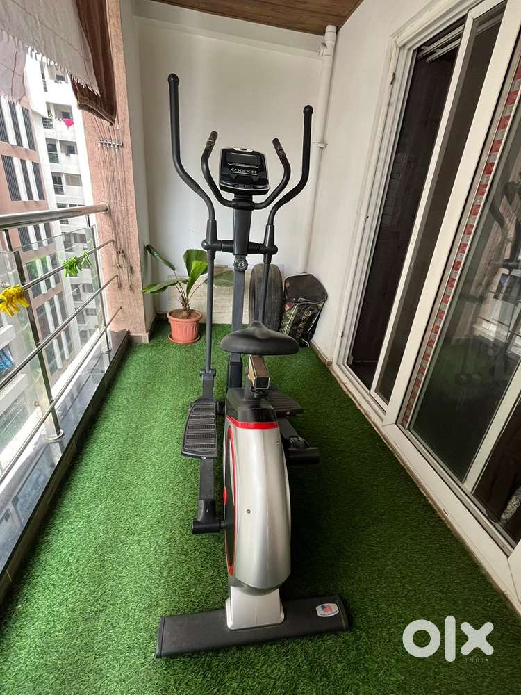 Sale : Elliptical Cross Trainer Bike for Home