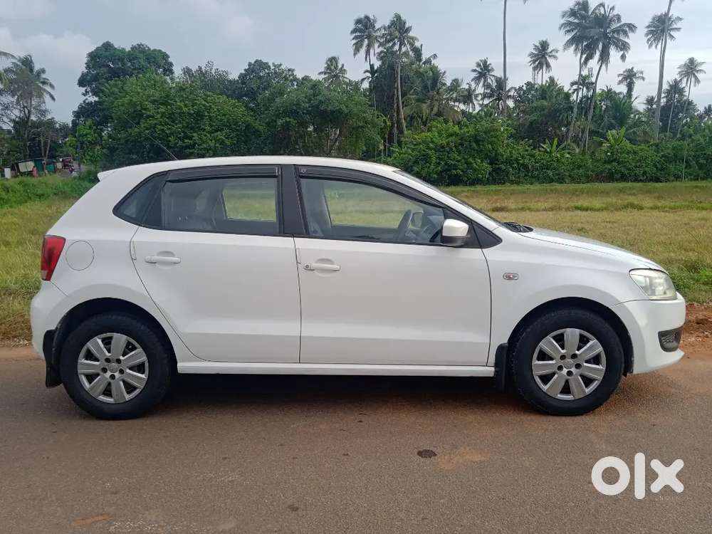 Volkswagen Polo Trendline 1.2 Petrol | 78,000 Km | Fresh 15-year Rc