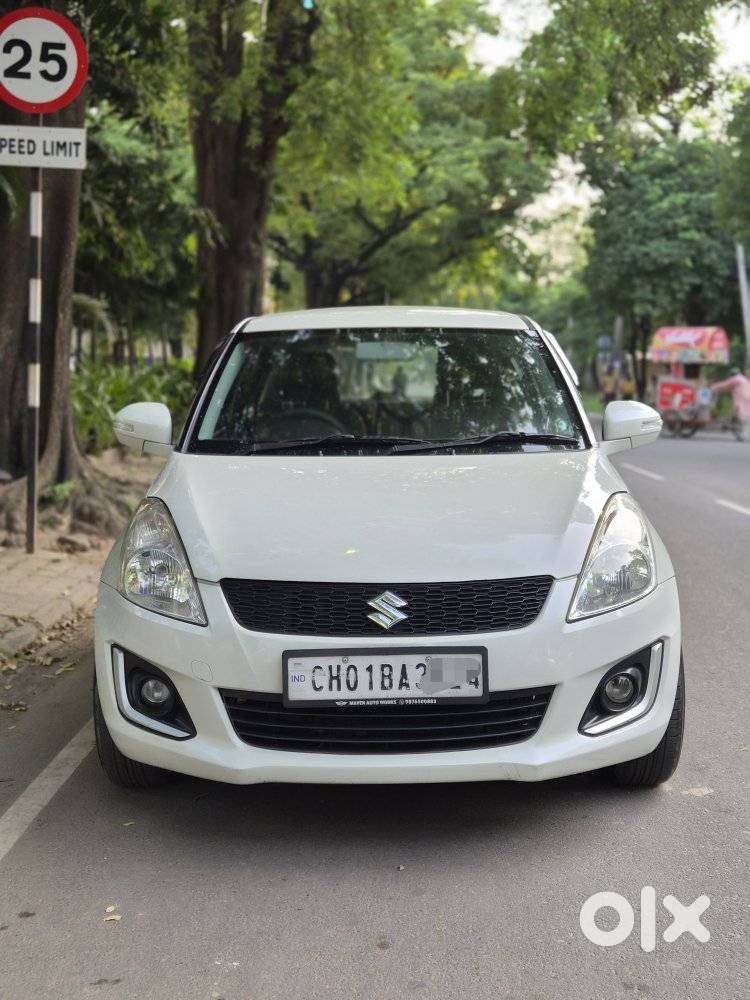Maruti Suzuki Swift Vxi + Manual, 2014, Petrol