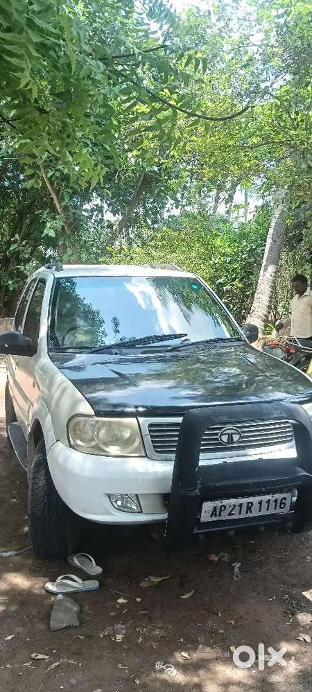 Tata Safari Dicor.