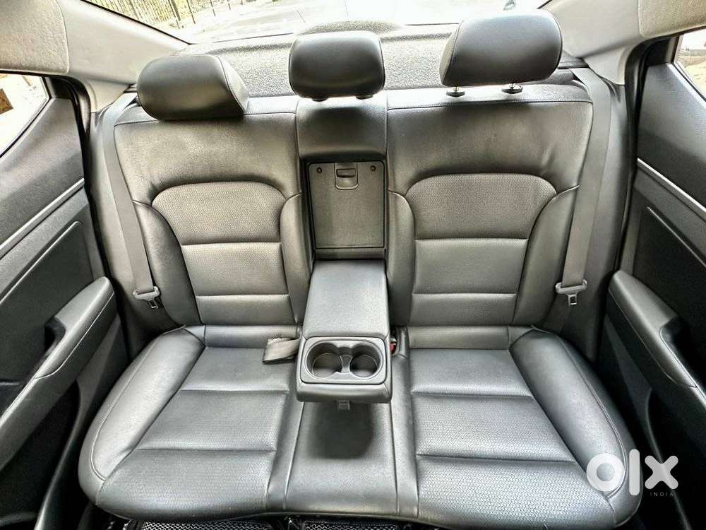 Hyundai Elantra Vtvt Sx At, 2018, Petrol
