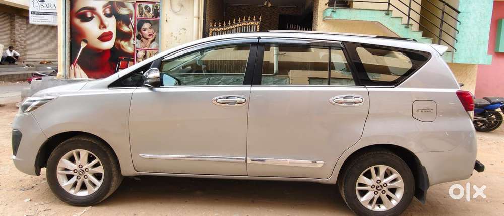 Toyota Innova Crysta 2.4 V 7 Str, 2017, Diesel