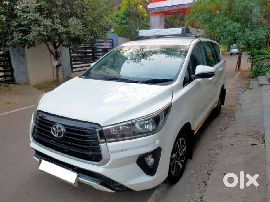 Toyota Innova Crysta 2.4 G Mt 7 Str, 2021, Diesel