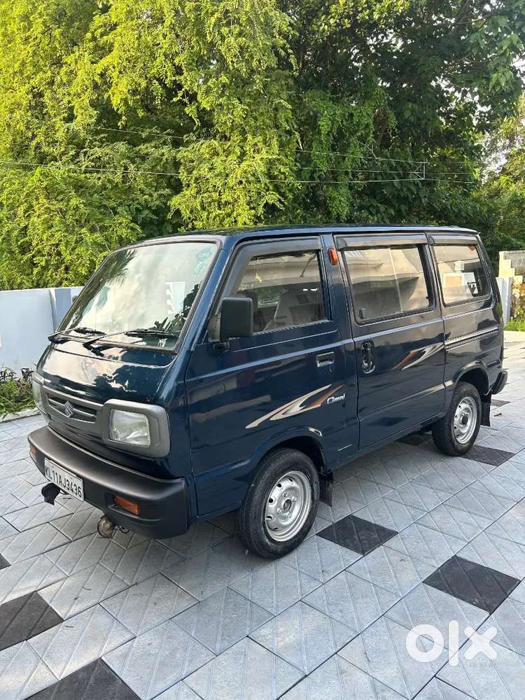 2011 Maruti Suzuki Omni 5 Seater