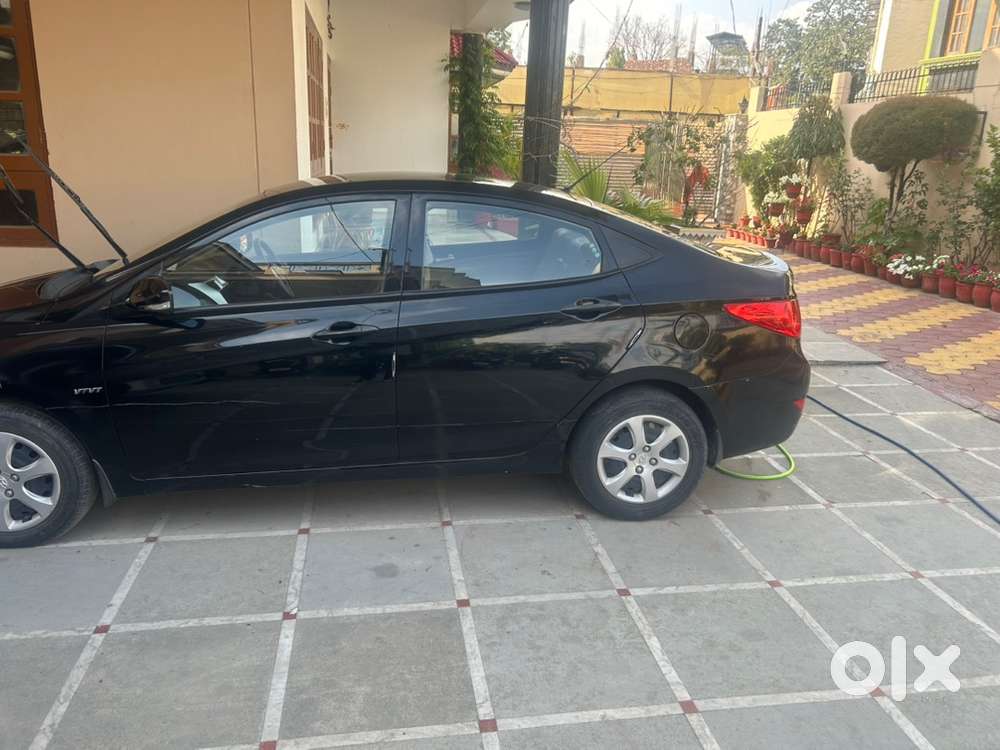 Hyundai Fluidic Verna Petrol 28000 Km Driven