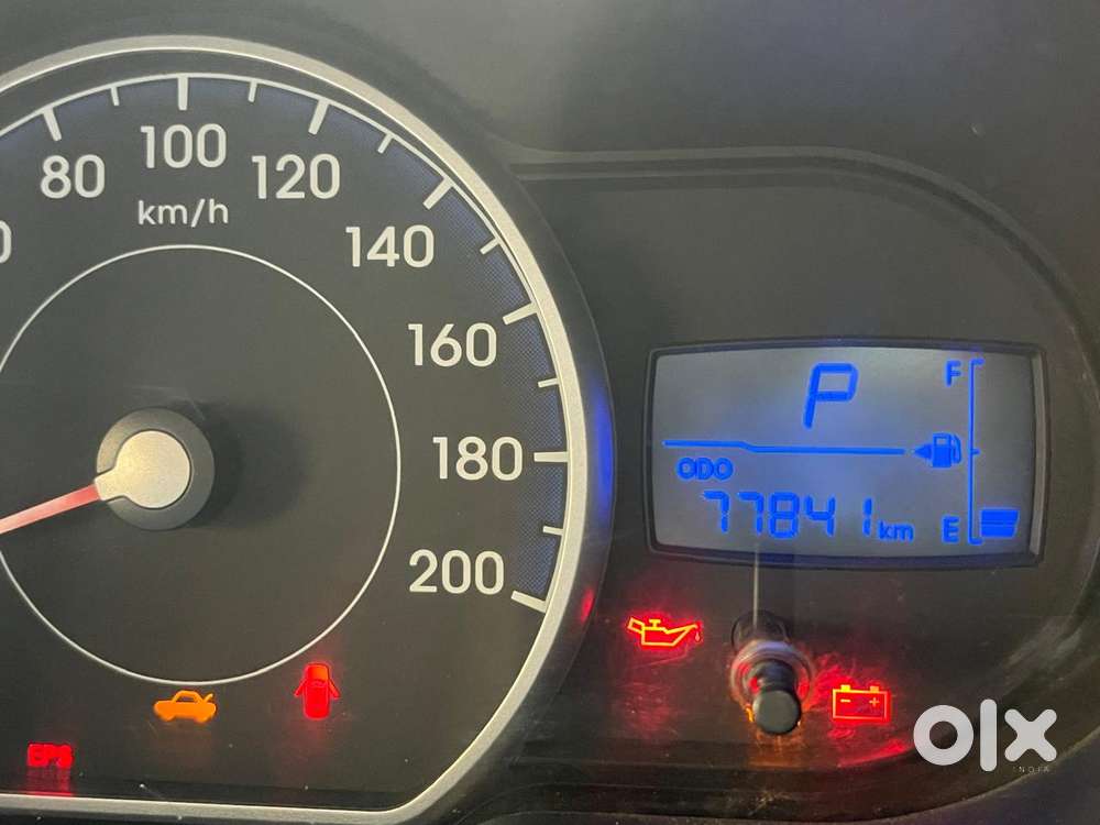 Hyundai I10 Sportz At, 2013, Petrol