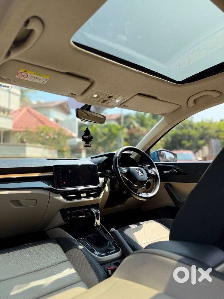 Skoda Slavia 1.5 Tsi Style At, 2022, Petrol