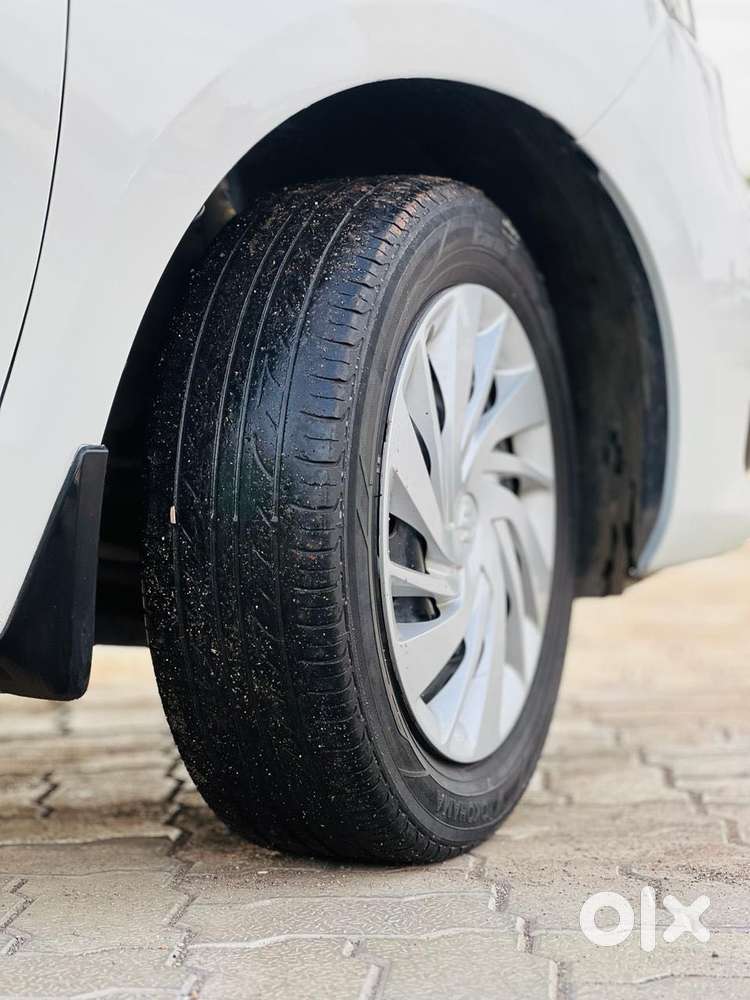 Maruti Suzuki Ertiga Vxi Shvs, 2021, Petrol