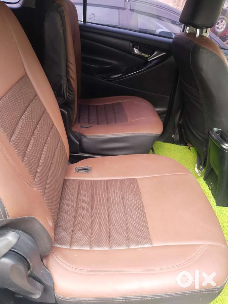 Toyota Innova Crysta 2.4 G Mt 7 Str, 2016, Diesel