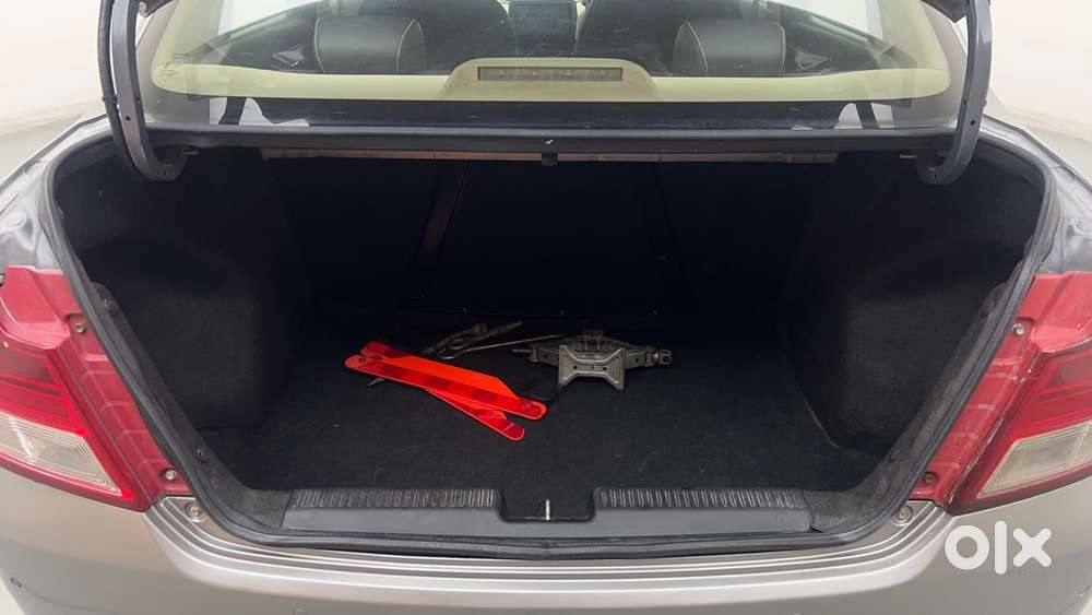 Maruti Suzuki Dzire 1.2 Vxi, 2020, Petrol