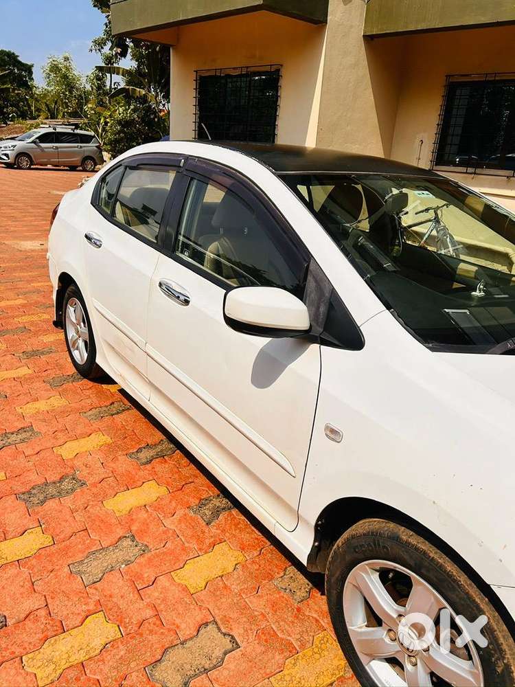Honda City Top Model 2010 Petrol Well Maintained