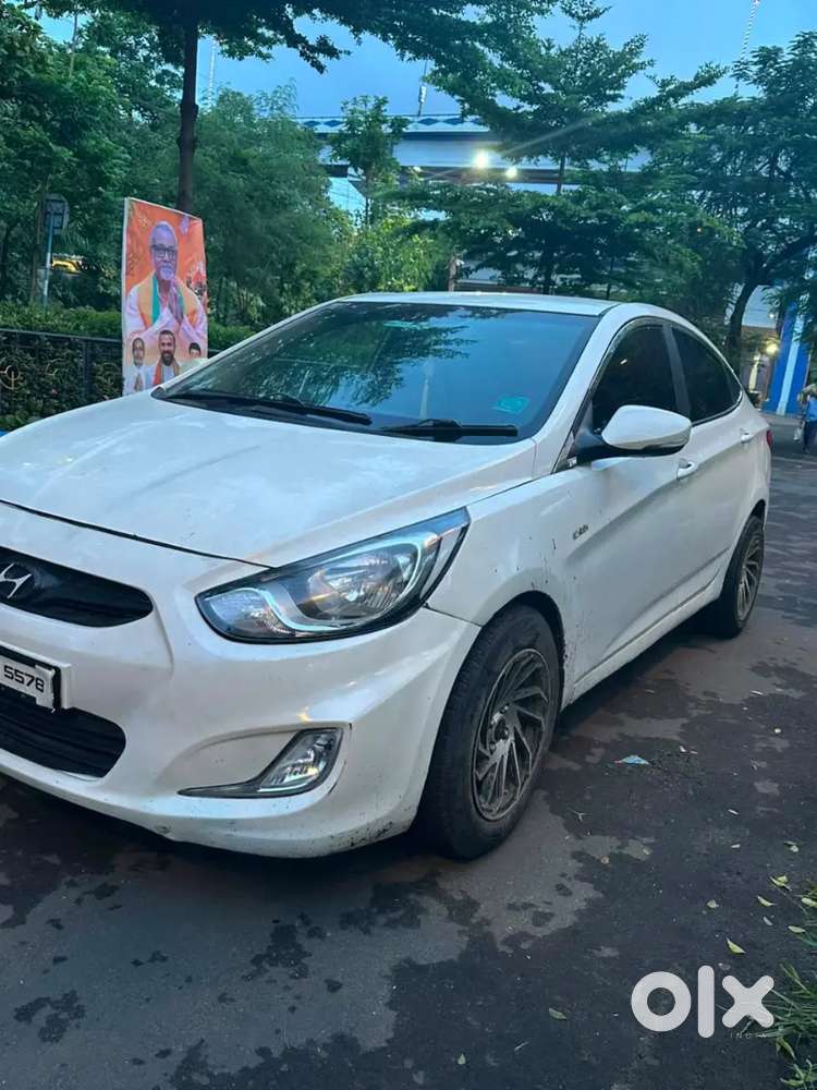 Hyundai Verna Crdi 2011