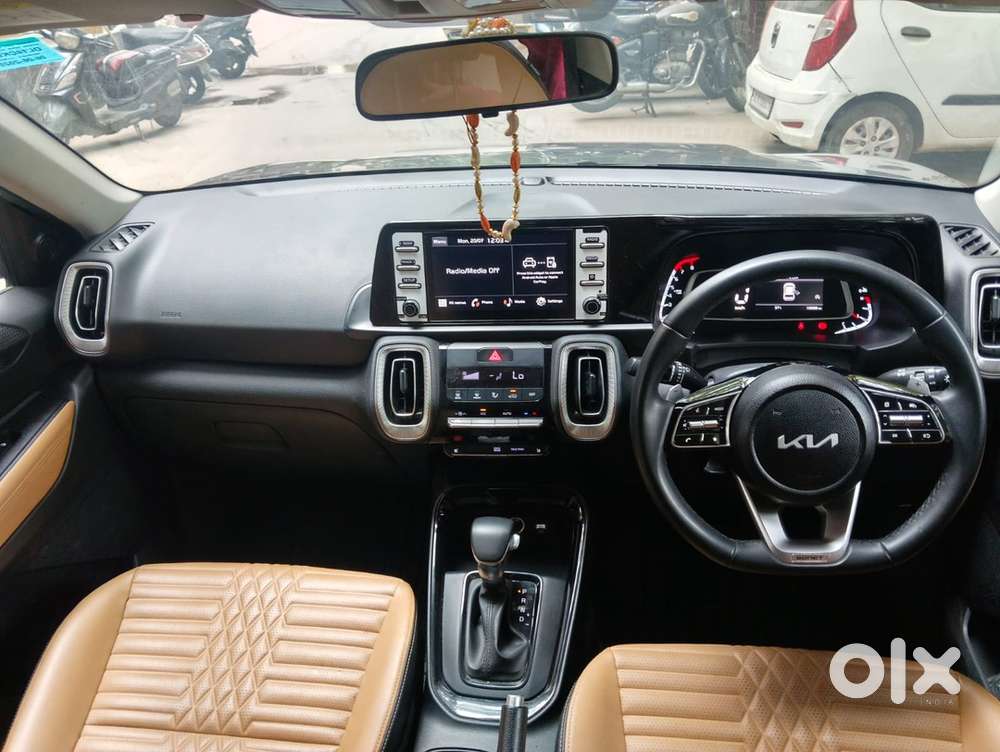 Kia Sonet Petrol 2025