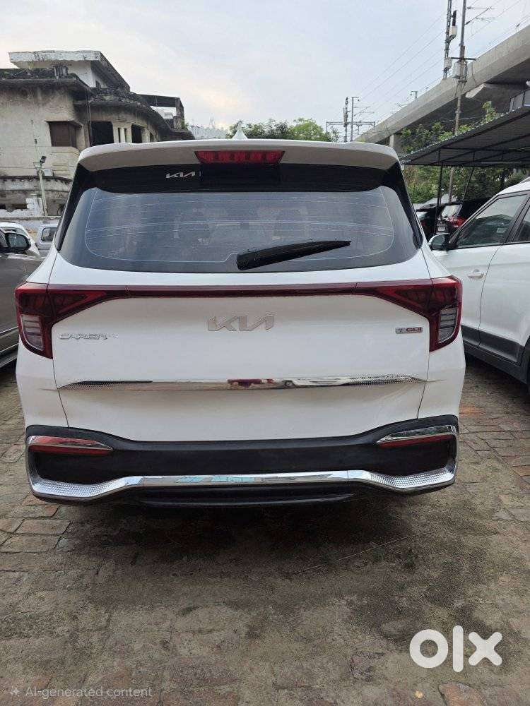 Kia Carens 1.4 Luxury Plus 6 Str, 2022, Petrol