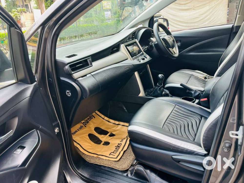 Toyota Innova Crysta 2.4 G Mt 8s, 2016, Diesel