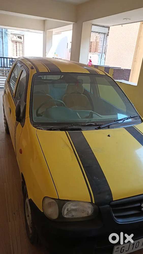Alto Yellow Colour