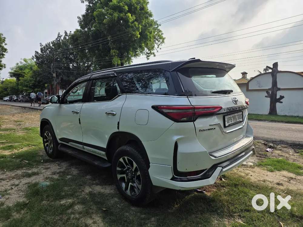 Toyota Fortuner Legender 2024 Diesel