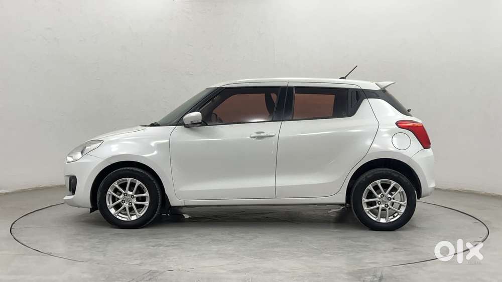 Maruti Suzuki Swift Amt Zxi, 2018, Petrol