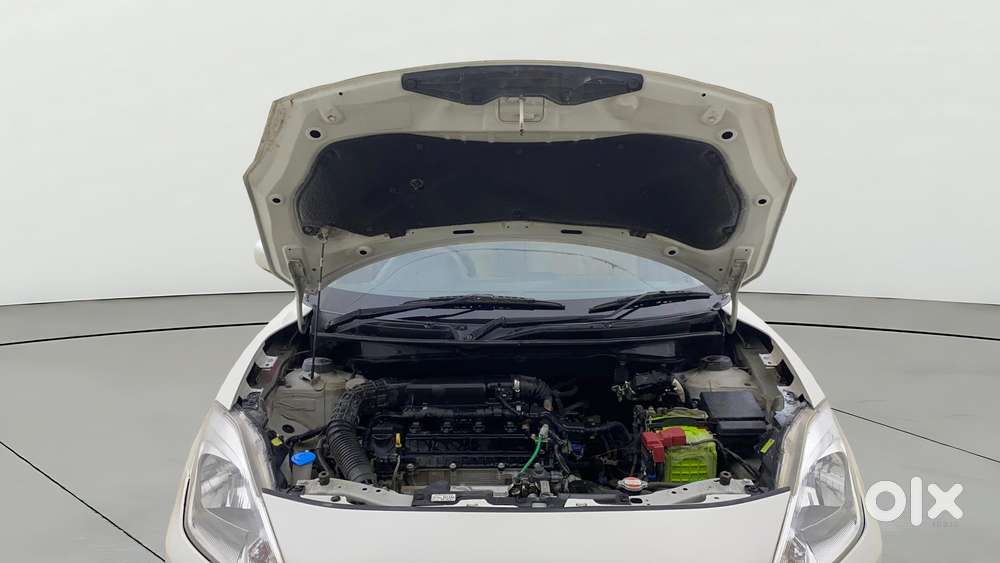 Maruti Suzuki Swift Dzire 1.2 Vxi Bsiv, 2022, Petrol