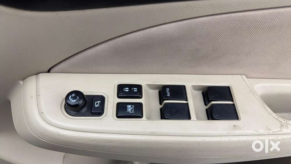 Maruti Suzuki Swift Dzire 1.2 Vxi Bsiv, 2020, Petrol