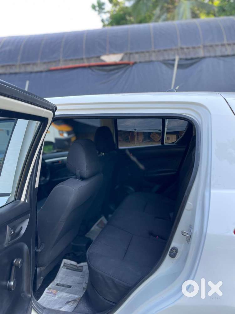 Maruti Suzuki Swift Lxi Option Sp Limited Edition, 2016, Petrol