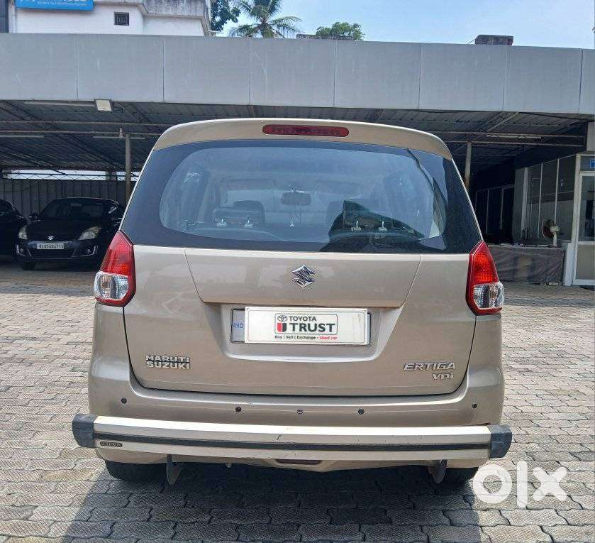 Maruti Suzuki Ertiga 2012-2015 Vdi, 2012, Diesel