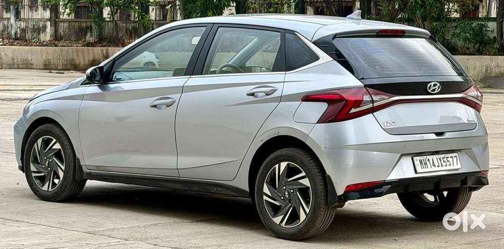 Hyundai I20 Sportz 1.2 Mt Dual Tone, 2022, Petrol