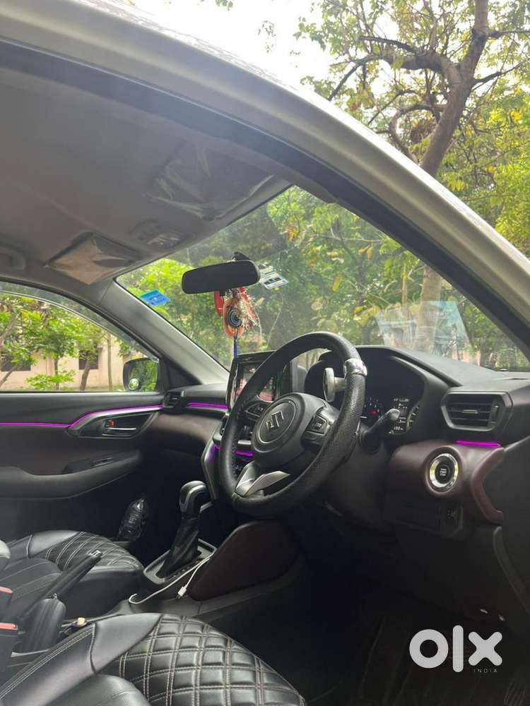 Maruti Suzuki Grand Vitara 2022 Petrol Automatic Well Maintained
