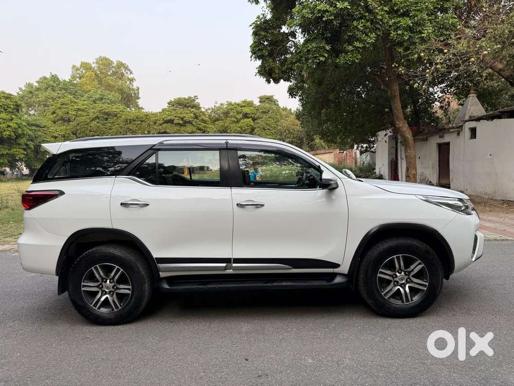 Toyota Fortuner 4x2 At 2.8 Diesel, 2019, Diesel
