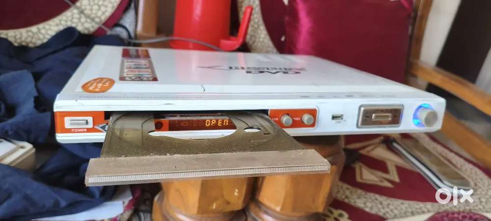 Beston DVD Player DVD-888 -Fully Working - With Remote - TVs