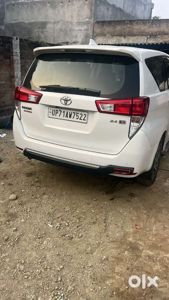 Innova Crysta