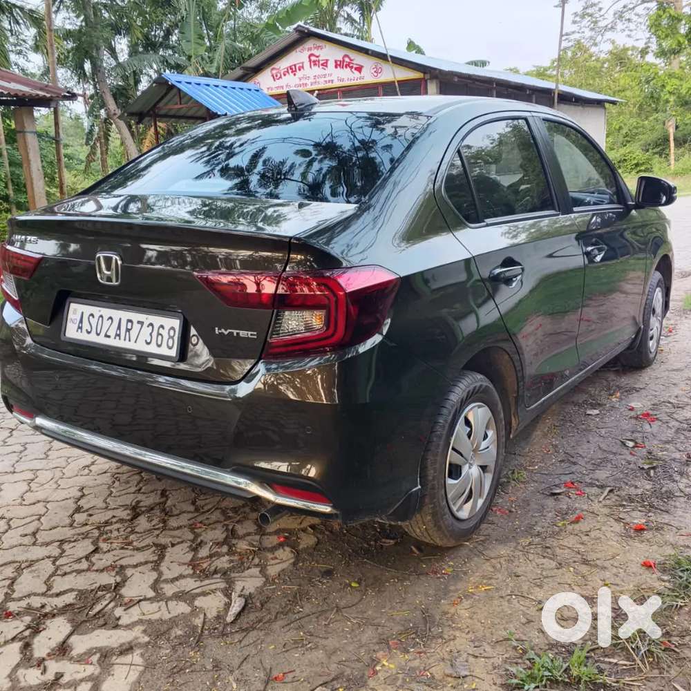 Honda Amaze 2nd Gen 2025 Petrol 6000 Km Driven