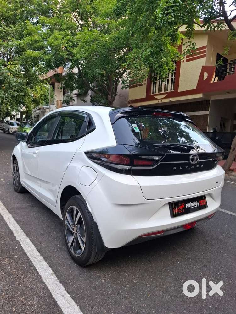 Tata Altroz 1.2 XZ Plus RTN DCT, 2023, Petrol