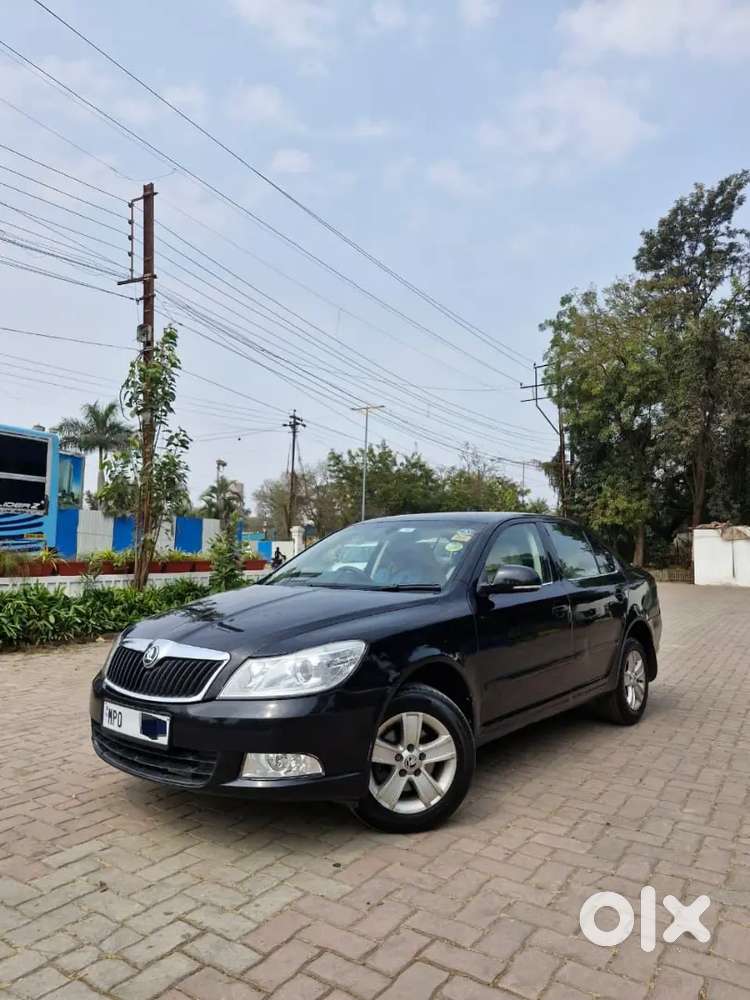Skoda Laura 2.0 Ambiente 2011