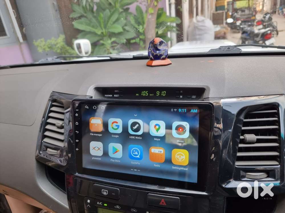 2011 Toyota Fortuner Manual
