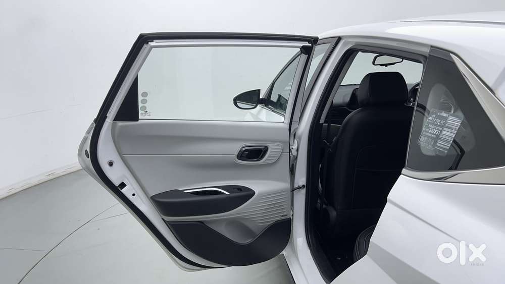 Hyundai New I20 1.2 Asta (o) Ivt, 2024, Petrol