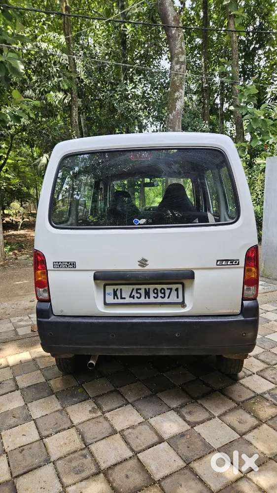 Maruti Suzuki Eeco 2016 Petrol Well Maintained