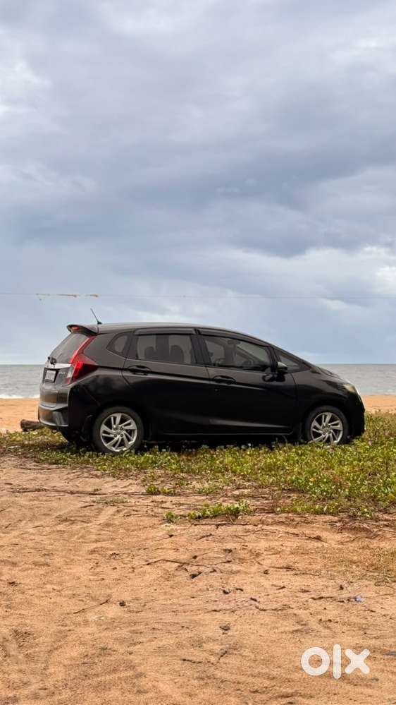 Honda Jazz V Cvt 2017